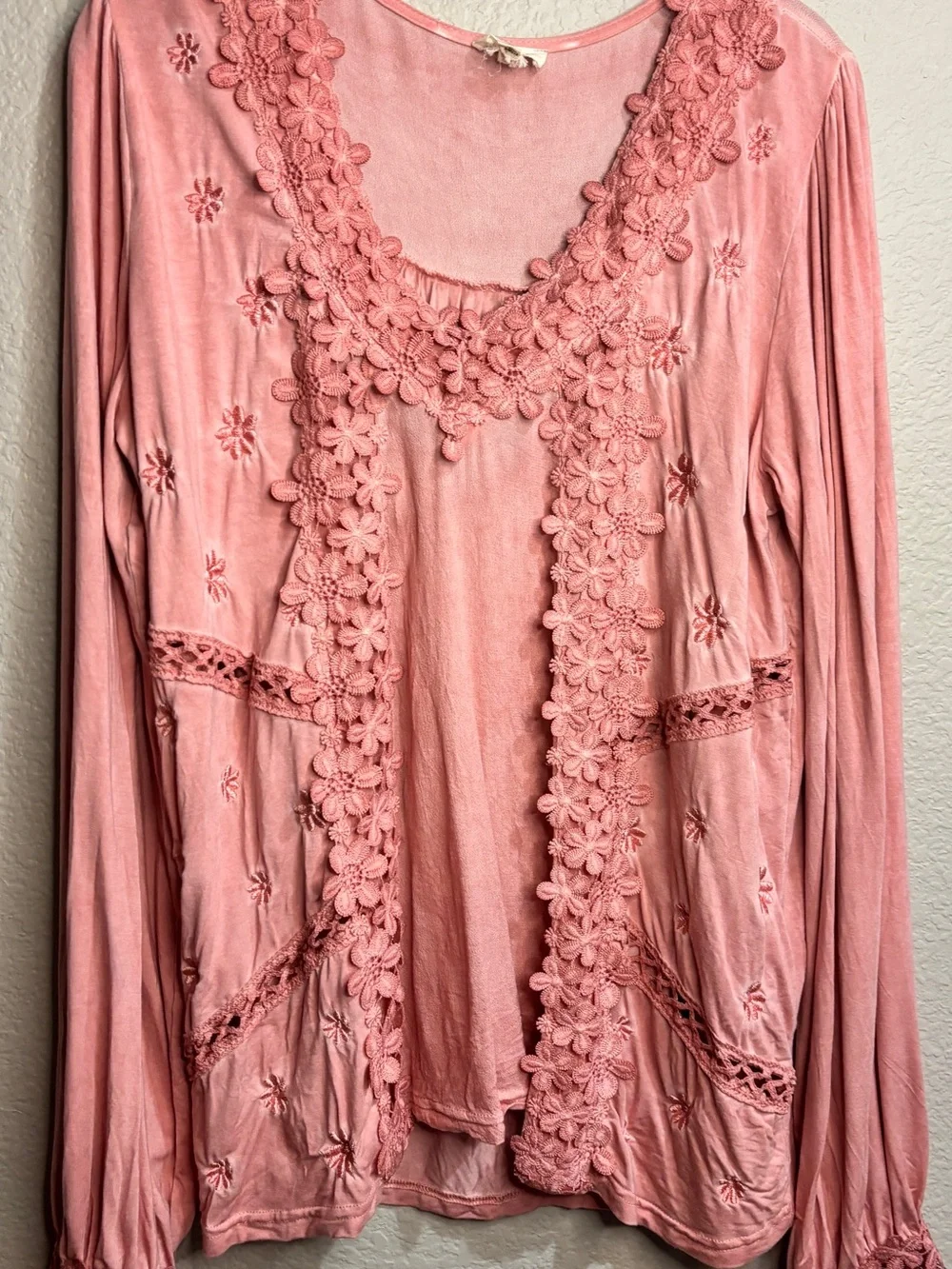 POL Rose-Pink Lace Trim Peasant Blouse - Picture 2 of 4